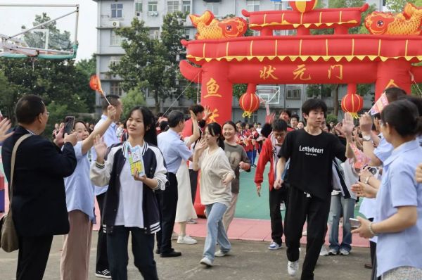 常德新德才職業(yè)學校,常德新德才,常德招生就業(yè),電子商務(wù)專業(yè)學校,專業(yè)學校報考哪里好