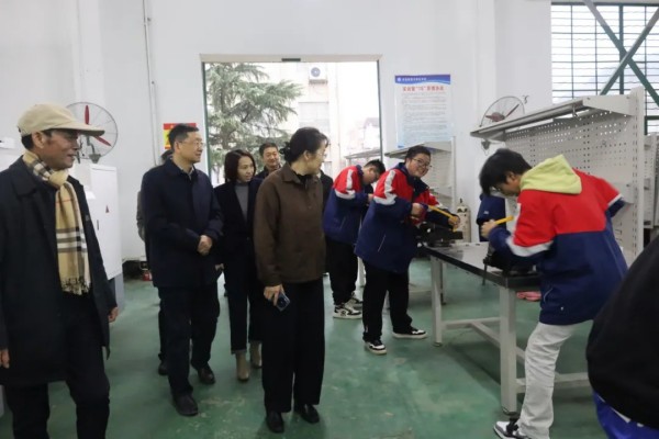 常德新德才職業(yè)學校,常德新德才,常德招生就業(yè),電子商務專業(yè)學校,專業(yè)學校報考哪里好